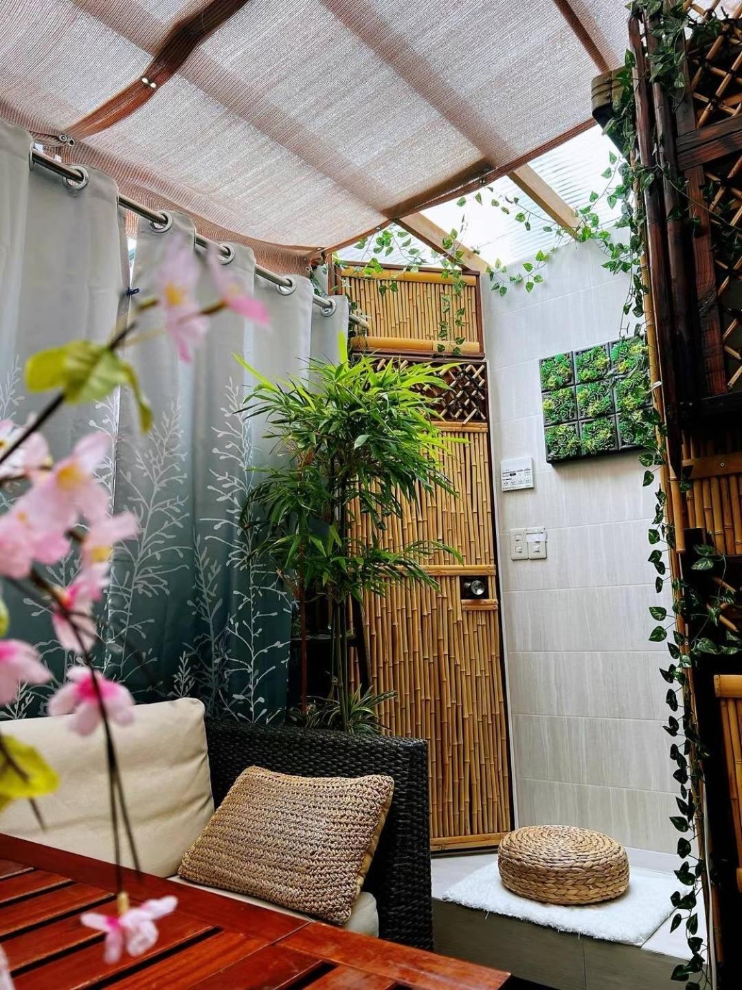Ayaka's House アパート